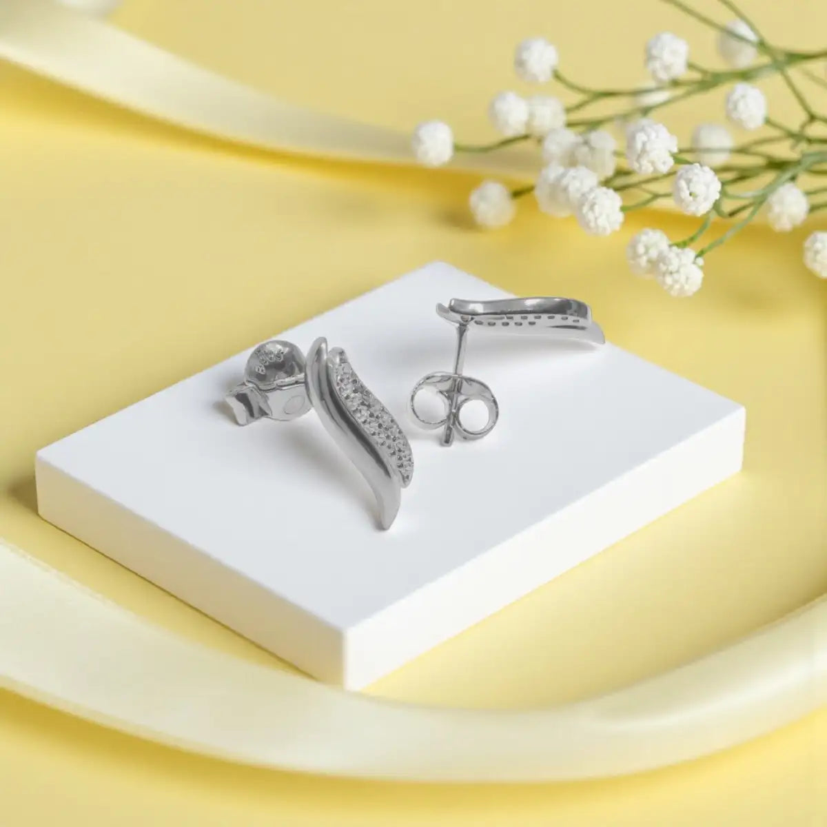Silver Wave Earrings with Zircon Diamond