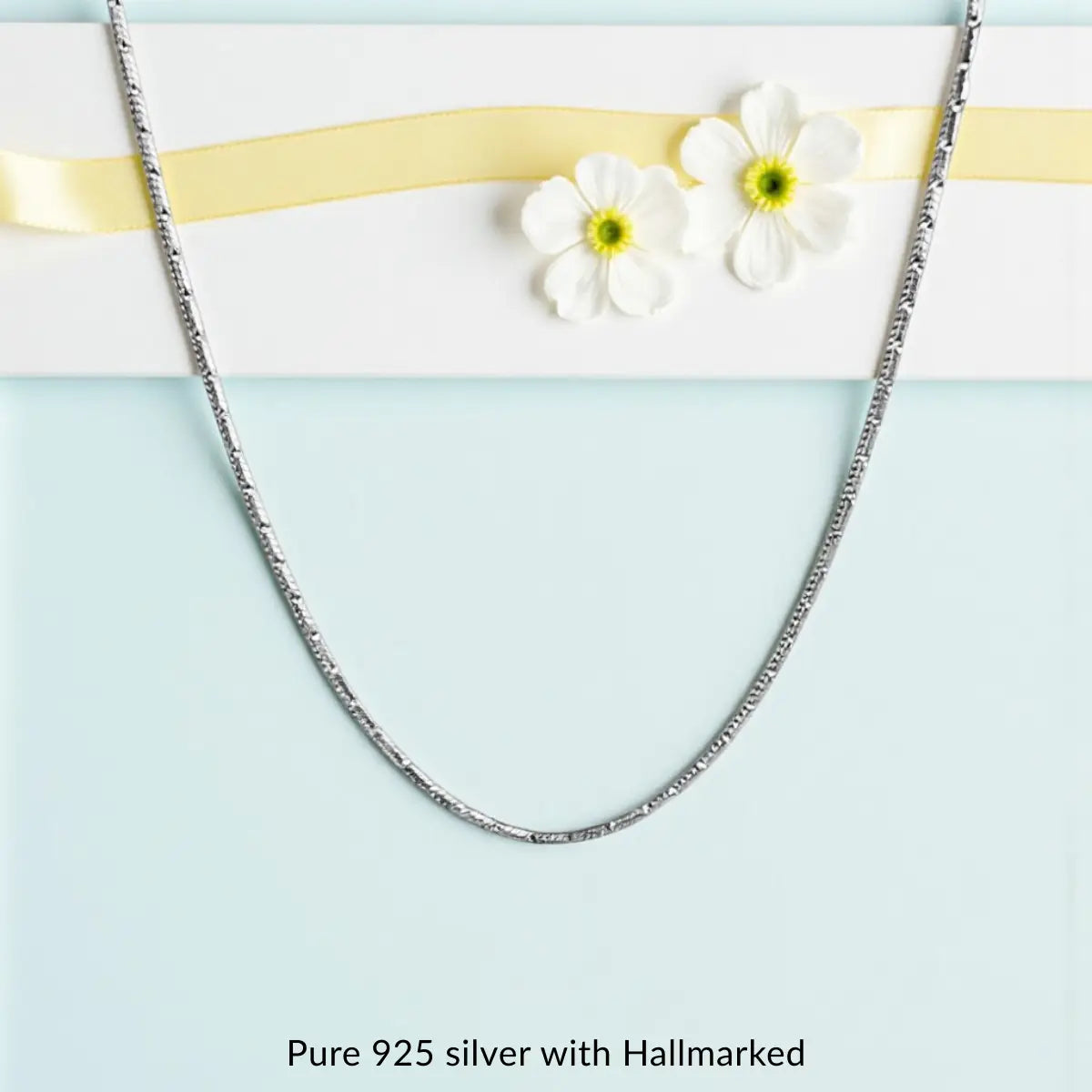 Sleek Minimalist Silver Premium Twist Chain
