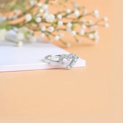 Silver Sparkling Love Heart Zircon Ring