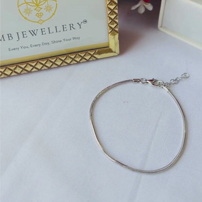 Unisex Minimalist Silver Adjustable Bracelet